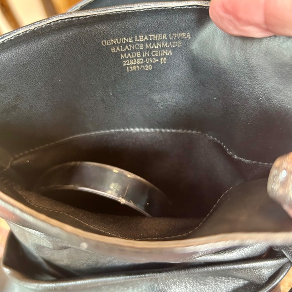 Colin Stuart Black Leather Slouchy Boots with Leather Wrap & Bow Details Size 10 - Picture 8 of 10